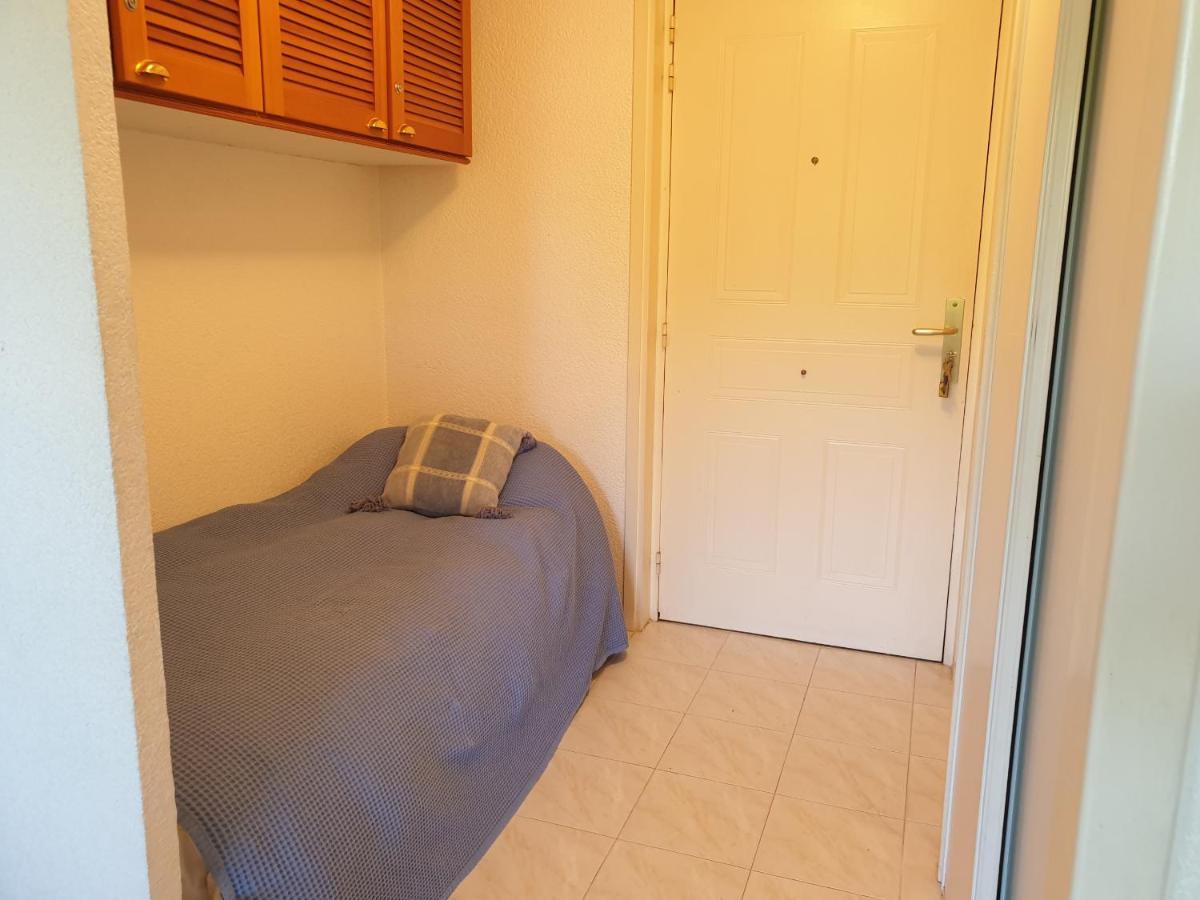 Port Frejus Studio Cabine 100M Des Plages 4 Person Bagian luar foto